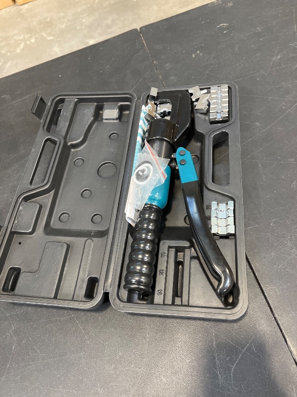 Photo 1 of Brileine 10 Tons Hydraulic Crimping Tool