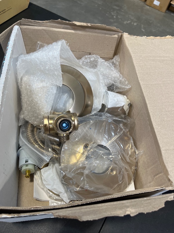Photo 1 of Delta Faucet Albion 14 Series Single-Handle Shower Faucet, Gold Shower Trim Kit with 4-Setting In2ition 2-in-1 Dual Hand Held Shower Head with Hose, Champagne Bronze T142855-CZ-I (Valve Not Included)