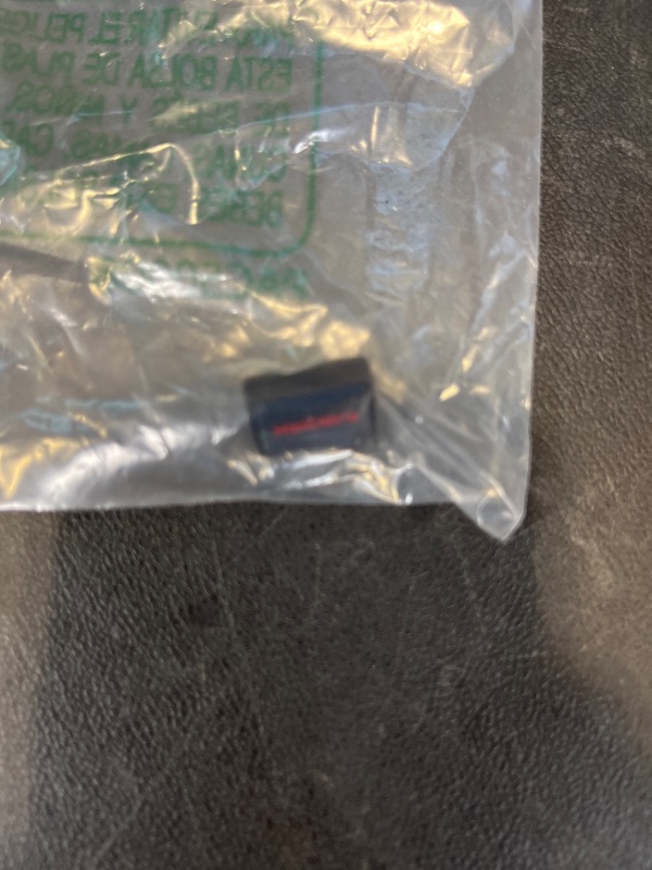 Photo 1 of SanDisk 128GB Extreme Fit USB-C Flash Drive