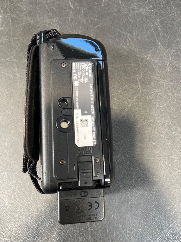Photo 1 of Canon VIXIA HF R50 Full HD Camcorder