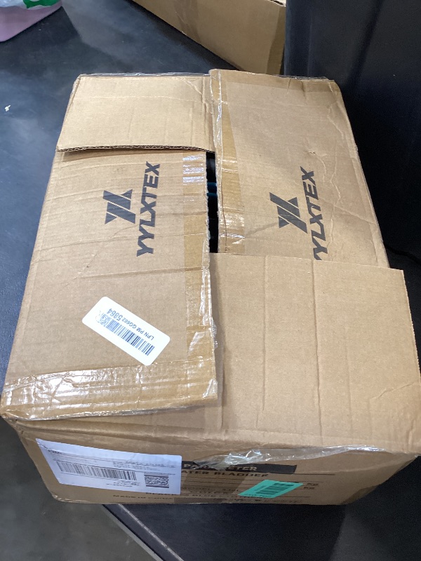 Photo 1 of YYLXTEX 143 Gallon Water Bladder Tank