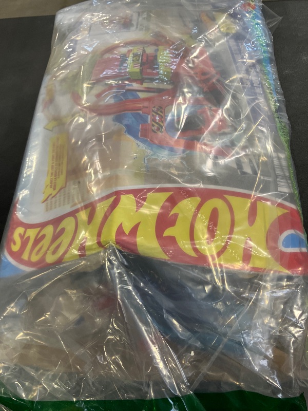 Photo 1 of Hot Wheels City Super Loop Fire Station Playset with Toy Car