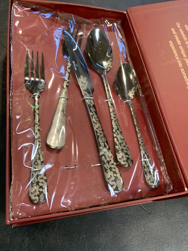 Photo 1 of Hagary Dragon Cutlery Set 20-Piece Stainless Steel Service for 4