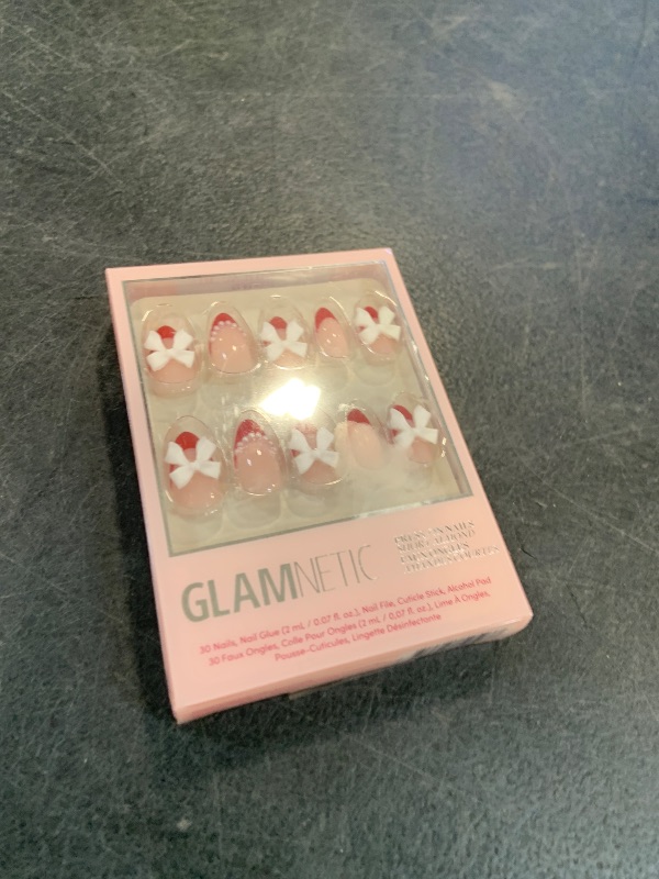 Photo 1 of Glamnetic Short Almond Press On Nails