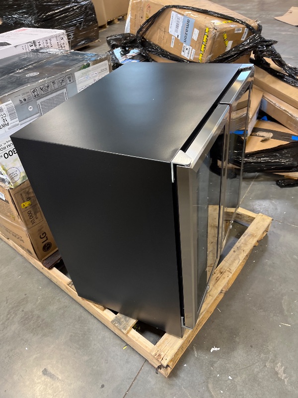 Photo 1 of Velieta 30" Dual Zone Wine and Beverage Refrigerator------FACTORY NEW 