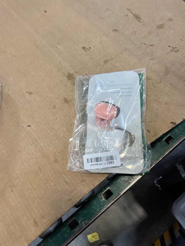 Photo 1 of Haven Razor Case 2-Pack (White/Coral)