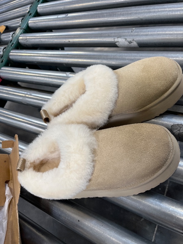 Photo 1 of UGG Women's Tazzelle Slipper