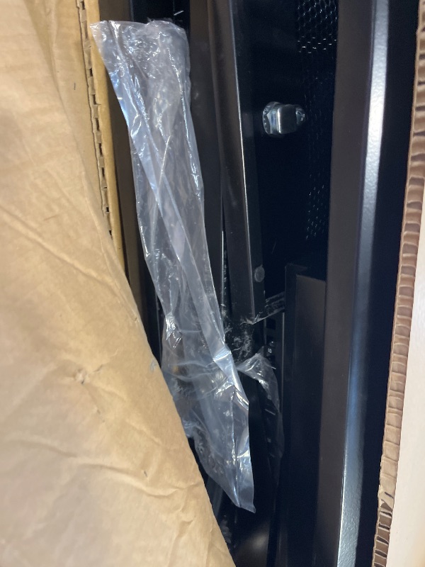 Photo 1 of ECHOGEAR 6U Network Rack w/Enclosed Design, Easy Install, 600mm Depth