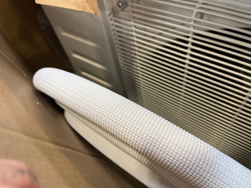 Photo 1 of GAOMON 12000 BTU Mini Split AC/Heating System 22 SEER2