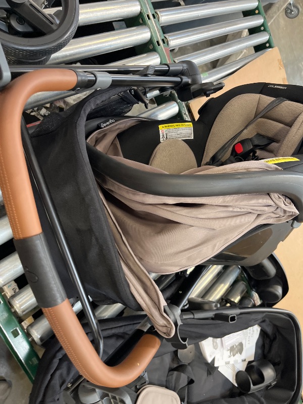 Photo 1 of Evenflo Pivot NXT Travel System with Revolve180 Car Seat