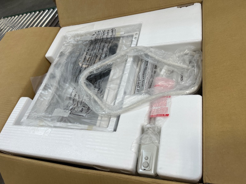 Photo 1 of BLACK+DECKER Window Air Conditioner 12000 BTU, BD12WT6, White