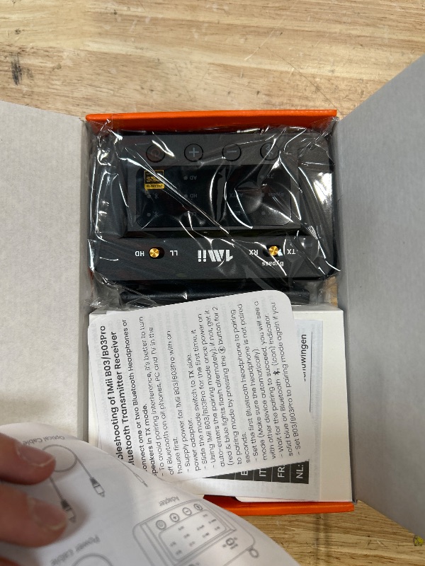 Photo 1 of 1Mii B03Pro Bluetooth 5.3 Transmitter Receiver