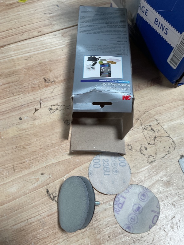 Photo 1 of 3M Ultra Headlight Restoration Kit