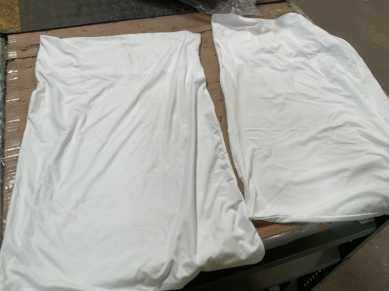 Photo 1 of 2 pillow cases - white