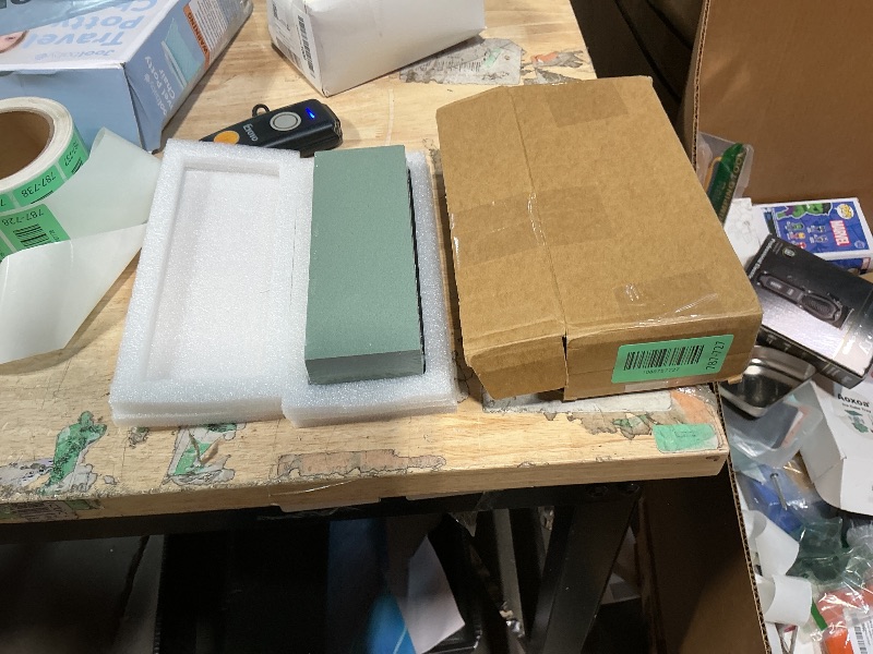 Photo 1 of MIDO PROFESSIONAL ABRASIVE Knife Sharpening Stone 400/1000 Whetstone Sharpening Stone with Non-Slip Rubber Base for Kitchen, Hunting, and Pocket Knives or Blades