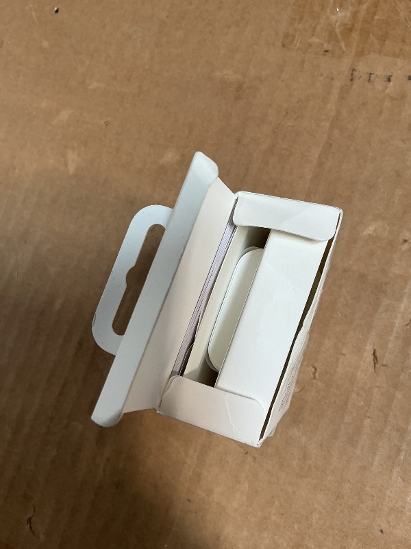 Photo 1 of Apple 20W USB-C Power Adapter