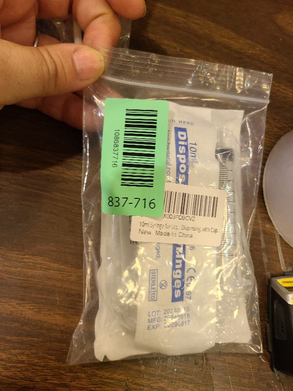 Photo 1 of 10ml Syringe for Liquid, Oral, Scientific Labs, Measurement, Dispensing, with Cap- 3 Pack
