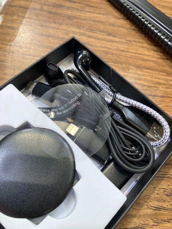 Photo 1 of 128G (9800 Hour) Voice Activated Recorder