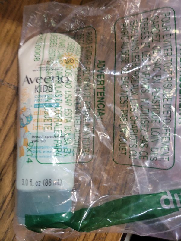Photo 1 of (3 pack) Aveeno Kids Continuous Protection Mineral Sunscreen, Broad Spectrum SPF 50, 3 fl. oz