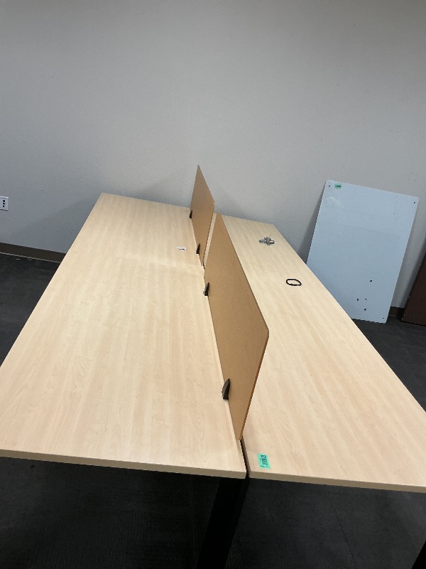 Photo 1 of Office cubicle 