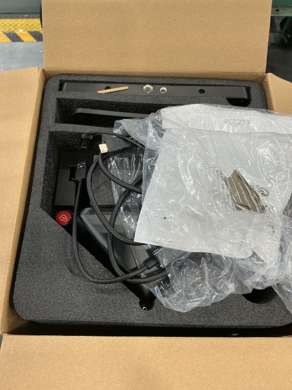 View 3 of NEEWER X11 Teleprompter with 11" Monitor
