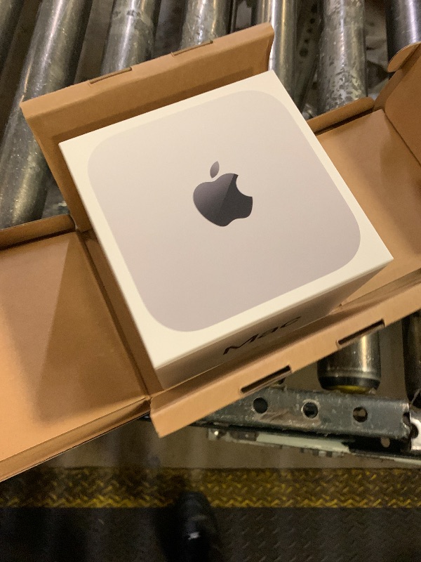 Photo 1 of Apple 2024 Mac mini M4 Desktop
