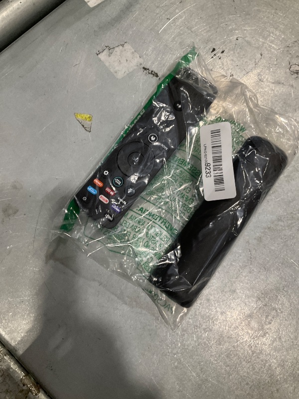 View 2 of [2 Packs] Universal Vizio Remote XRT260 ?No Voice ?Fit for All VIZIO Smart TV Smartcast 4K P-Series V-Series D-Series M-Series XRT136 XRT140 with Hbomax,Netflix,PrimeVideo,Plutotv,iHeartRadio,Crackle