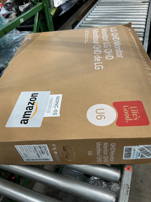 View 2 of [HEAVILY USED] LG 32" QHD IPS Monitor