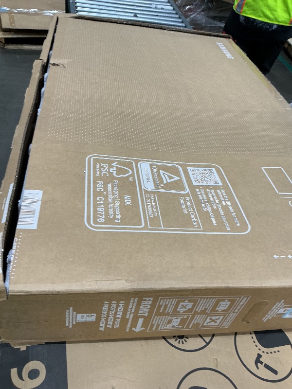 View 5 of *** missing remote and cable *** Samsung 55-Inch Class The Frame LS03F 4K QLED Smart TV (2025 Model) Slim Fit Wall Mount, Modern Frame Design, NQ4 AI Gen2 Processor, Art Mode, Artful Picture Quality, Samsung Vision AI, Alexa Built-in