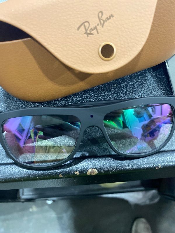 View 2 of [HEAVILY USED] [DAMAGED] RAY-BAN Meta GEN 2 Wayfarer Smart Sunglasses Black/ Green Size M