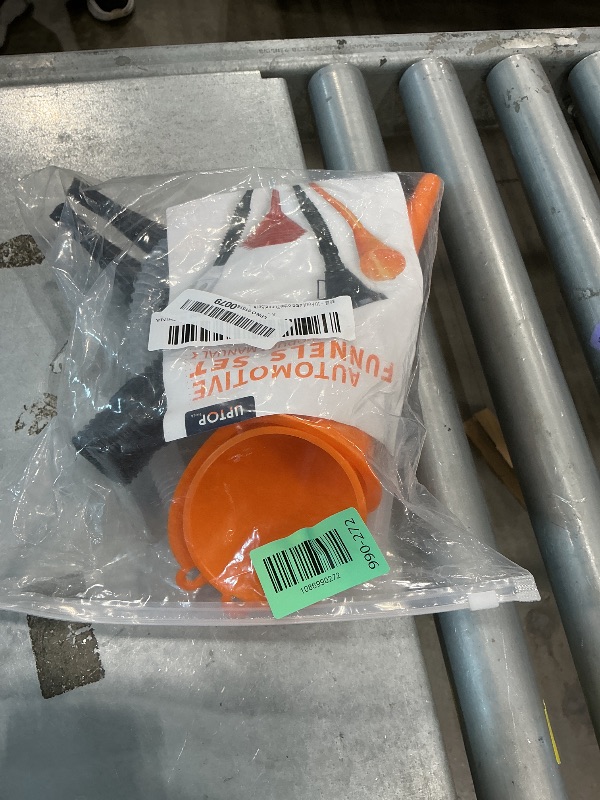 View 2 of [MISSING PARTS] UPTOP 10 Pcs Automotive Funnel Set