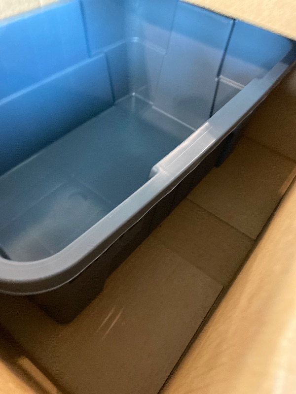 View 3 of ***missing lid*** Rubbermaid Commercial BRUTE Tote Storage Container, 14-Gallon, Grey