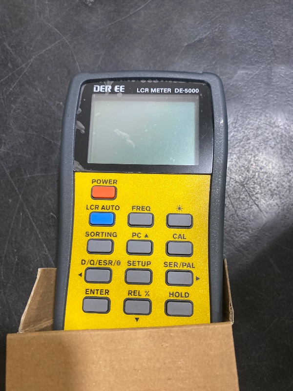 Photo 1 of IET DE-5000 Handheld LCR Meter