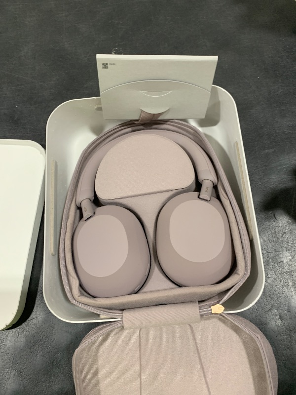 Photo 1 of Sony WH-1000XM5 Wireless Noise Cancelling Headphones