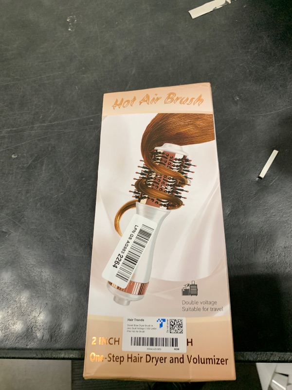 Photo 1 of Hair Trends Mini Hot Air Brush