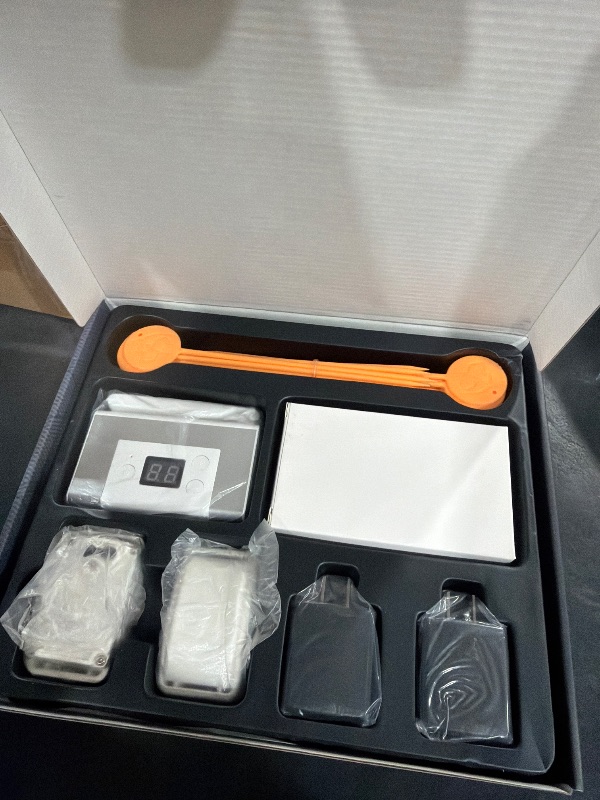 Photo 1 of FOCUSER Wireless Dog Fence System, White