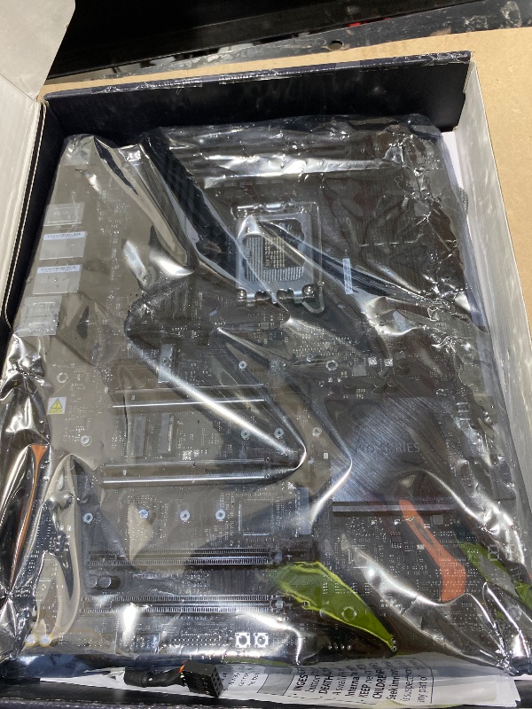 Photo 1 of ASUS Pro WS W680-ACE IPMI Motherboard