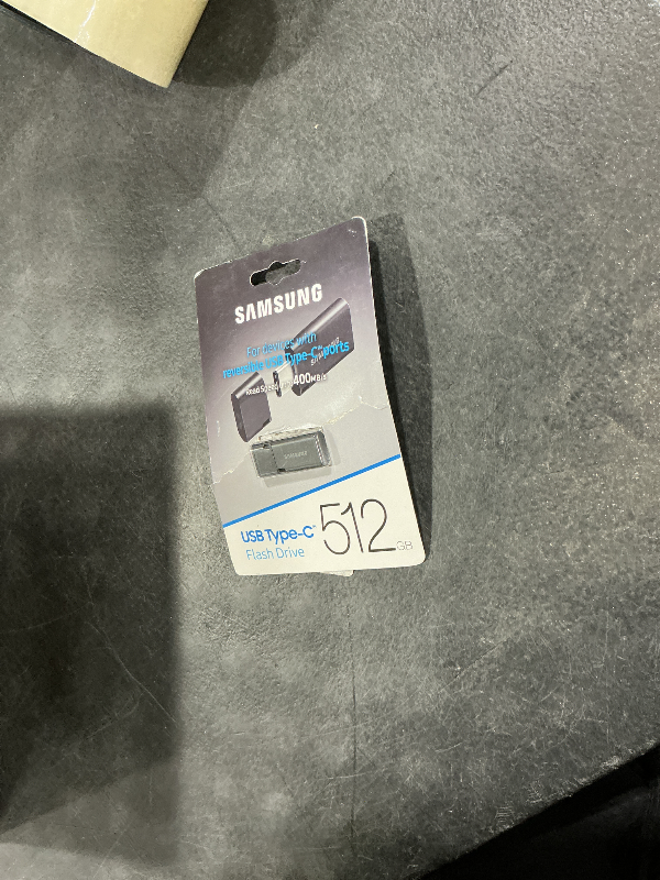 Photo 1 of Samsung 512GB USB 3.2 Gen 1 Type-C Flash Drive