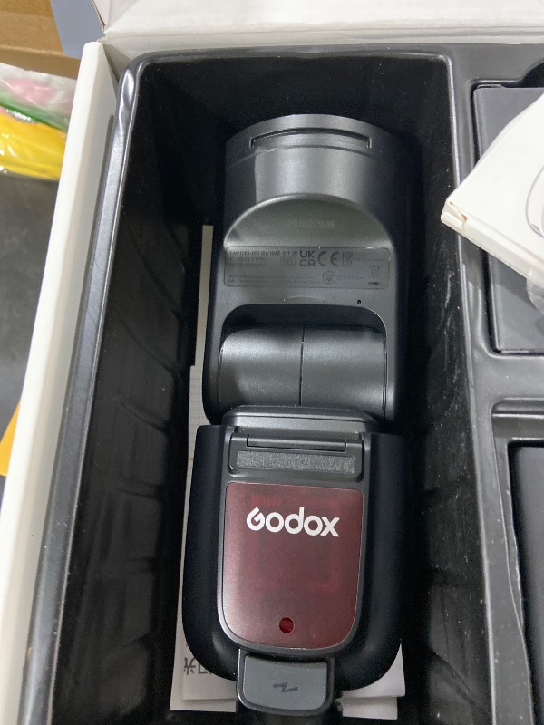 Photo 1 of Godox V1Pro-S TTL Li-ion Round Head Camera Flash