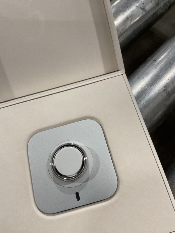 Photo 1 of OURA Ring 5 Smart Ring - Silver - Size 8