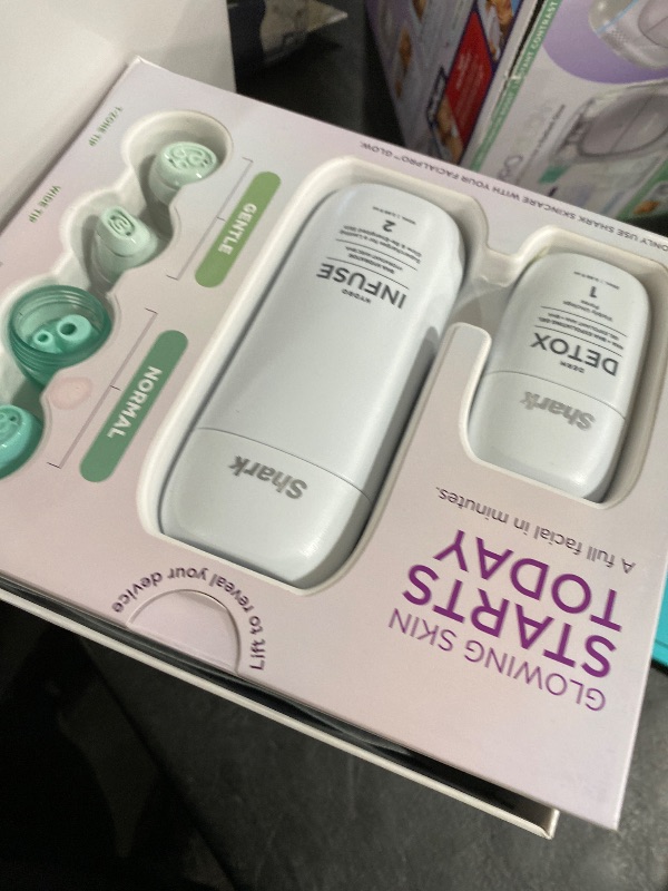 Photo 1 of Shark FacialPro Glow + DePuffi 2-in-1 Facial & Contrast Therapy, FH320PL