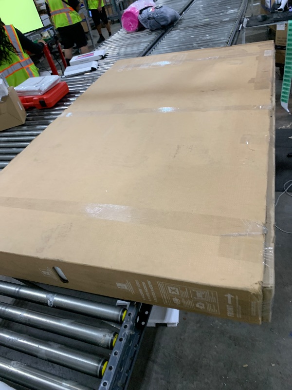 Photo 1 of Samsung 77-Inch Class OLED 4K S85F Series, Vision AI Smart TV (2025 Model, 77S85F) Object Tracking Sound Lite w/Dolby Atmos, NQ4 AI Gen2 Processor, Contour Design, Color Booster Pro, Alexa Built-in4120.