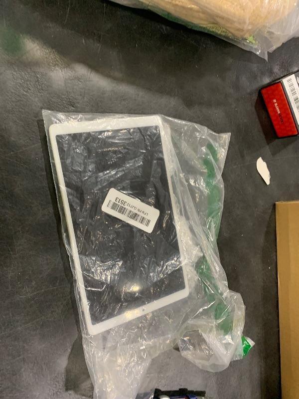 View 2 of Samsung Galaxy Tab A7 Lite 8.7" 32GB Silver Tablet ****PARTS *** 