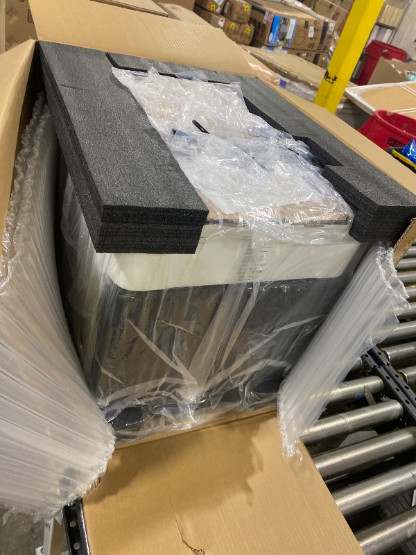 Photo 1 of Snapmaker U1 3D Printer,4 Toolheads with 5 Seconds Toolchanger,Multi Color&Multi Material Printing, 5X Faster and 5X Less Waste,Smart Calibration,CoreXY 500mm/s Speed,270x270x270mm Large Build Size