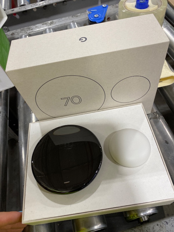 Photo 1 of Google Nest Learning Thermostat (4th gen) + Sensor - Obsidian