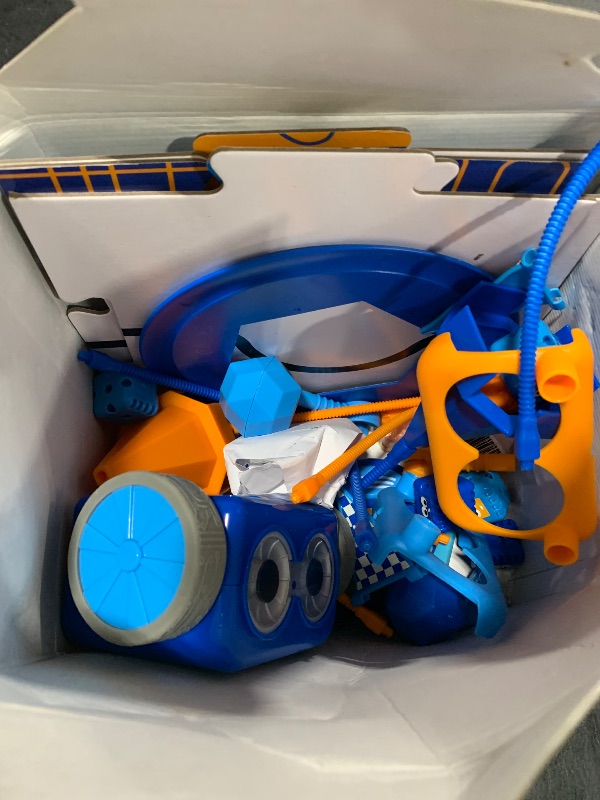 Photo 1 of Learning Resources Botley The Coding Robot 2.0 Activity Set