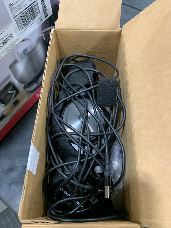 Photo 1 of SteelSeries Arctis Nova Pro Gaming Headset