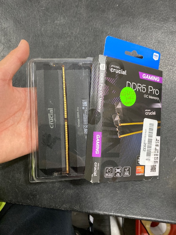 Photo 1 of Crucial Pro DDR5 RAM 32GB Kit (2x16GB) 6400MHz CL32 Black