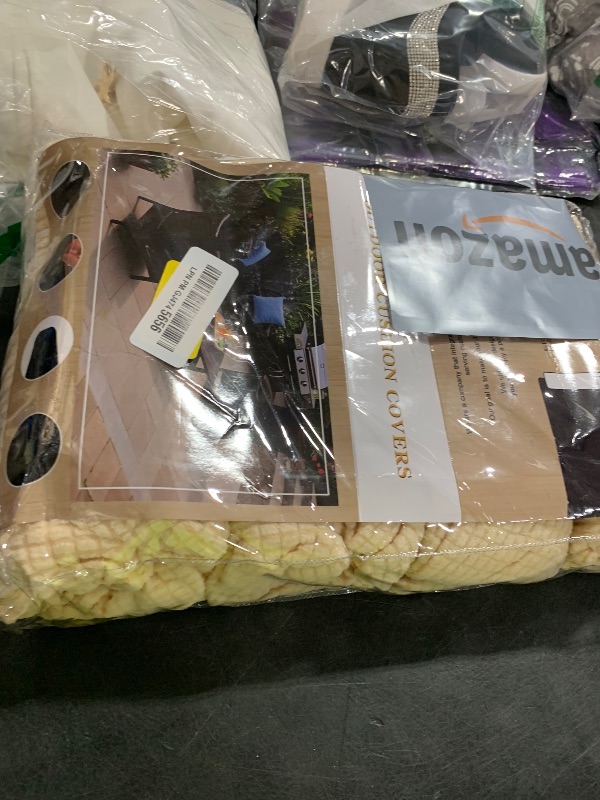 Photo 1 of SUKAIKEQA 8PCS Patio Cushion Covers, Cream