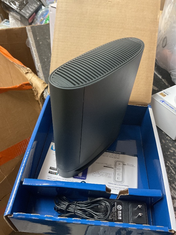 Photo 1 of ARRIS Surfboard G34 DOCSIS 3.1 Cable Modem + Wi-Fi 6 Router